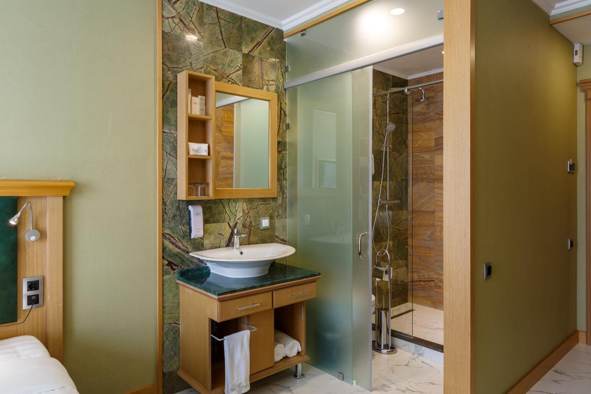Shera Park Boutique Hotel Almati Kültér fotó