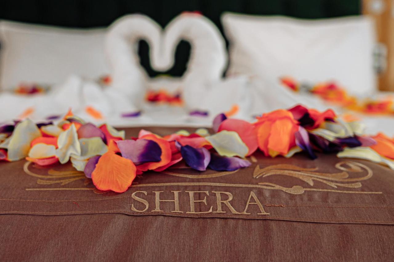 Shera Park Boutique Hotel Almati Kültér fotó