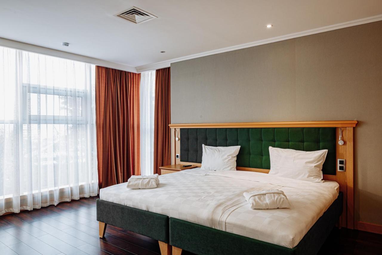 Shera Park Boutique Hotel Almati Kültér fotó