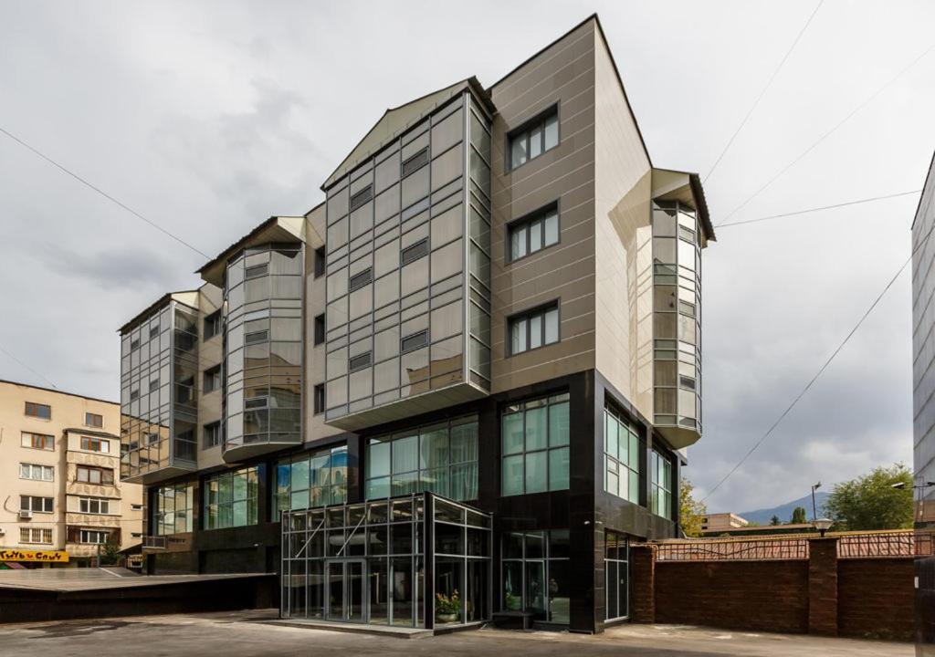 Shera Park Boutique Hotel Almati Kültér fotó